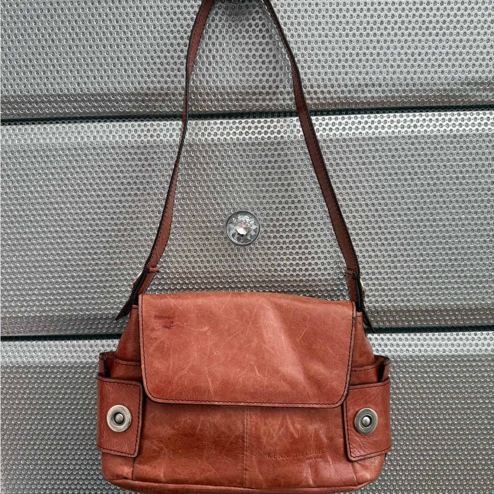Vintage Kenneth Cole New York small shoulder bag